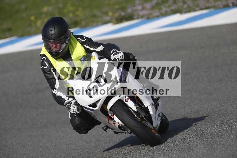 /Archiv-2024/02 29.01.-02.02.2024 Moto Center Thun Jerez/Gruppe gruen-green/150